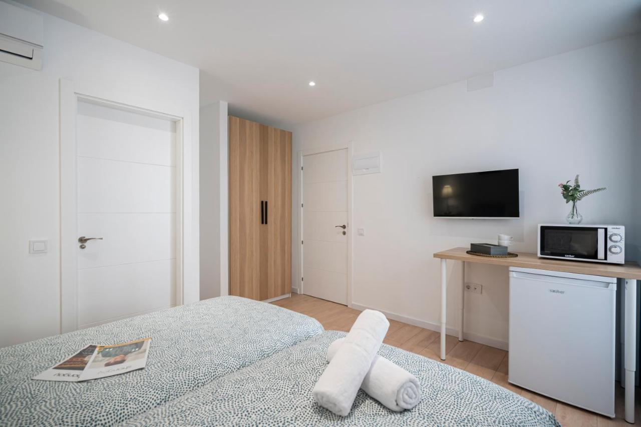 Room Plaza Espana Мадрид Экстерьер фото